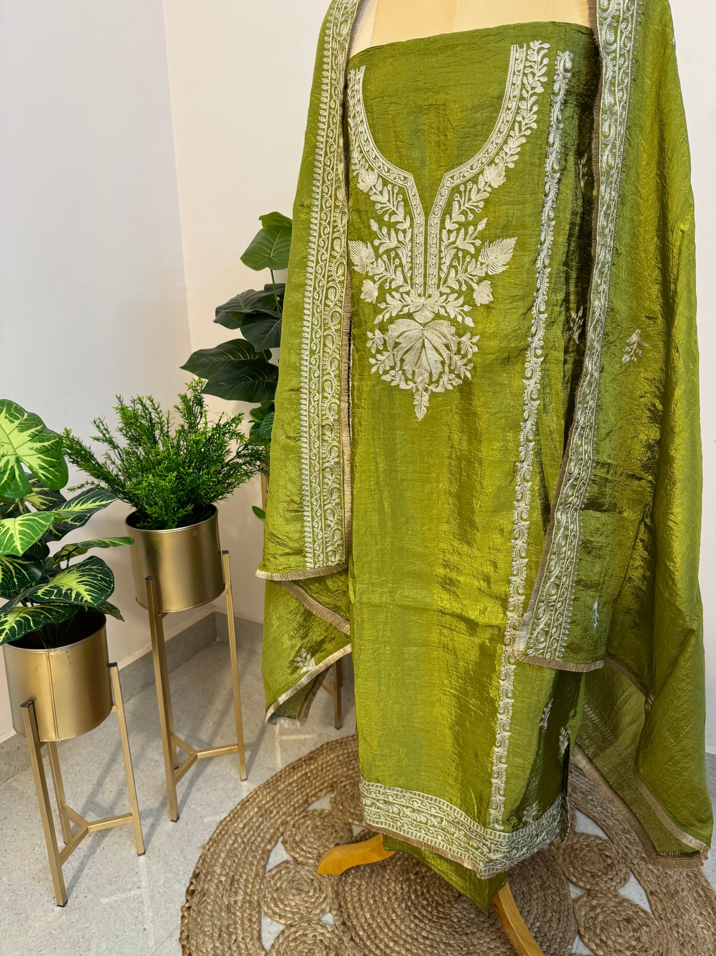Pure Tissue Crush Silk suit