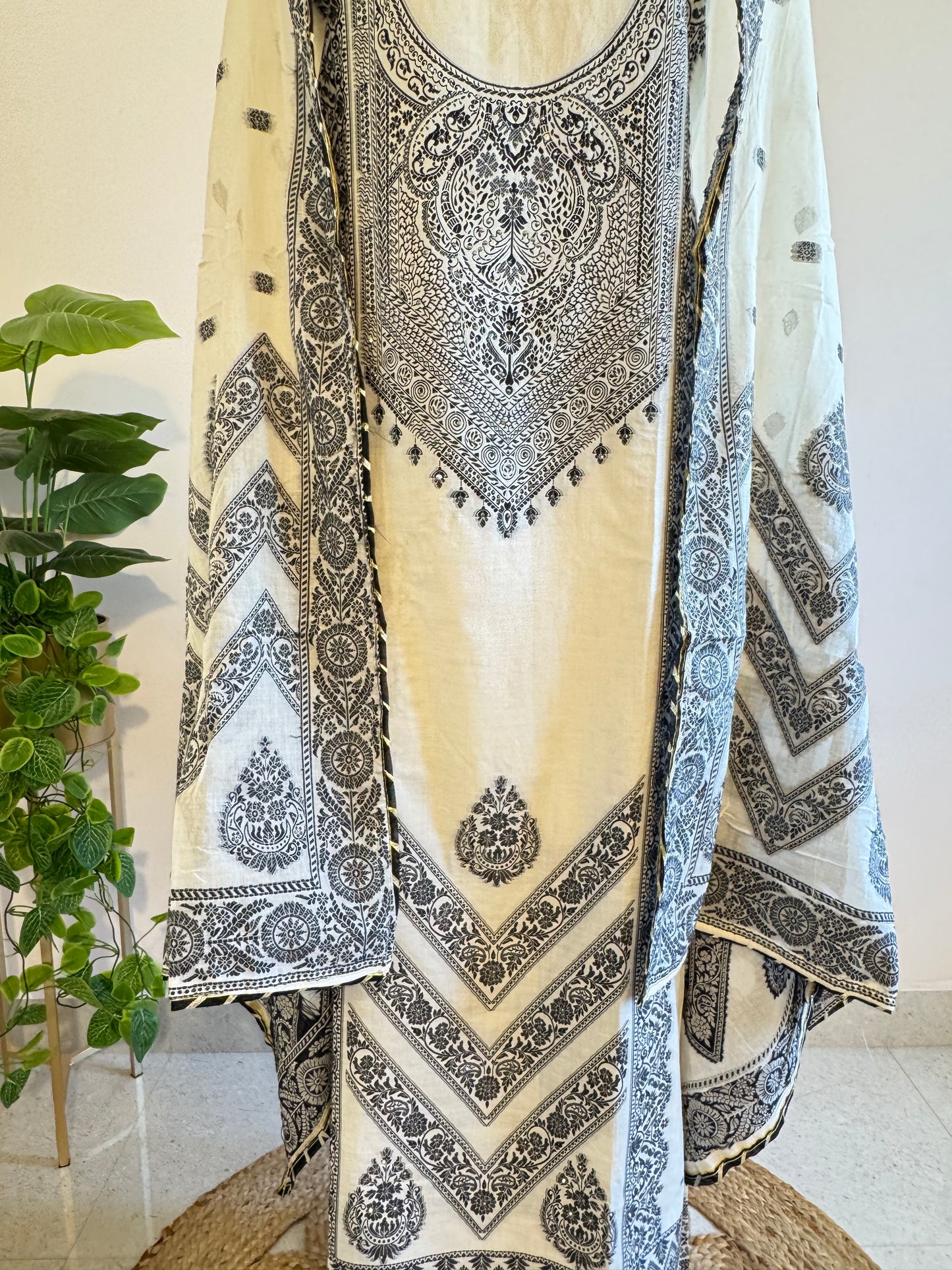Pure Jamdani cotton unstitched suit